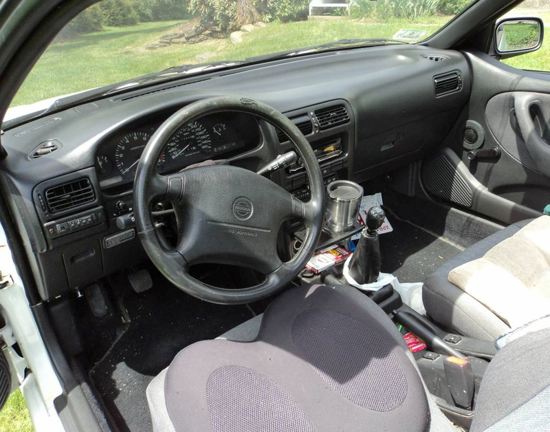 Illustration for article titled At $4,400, Could This 1992 Nissan NX2000 Make You Say Y-Not 2K?